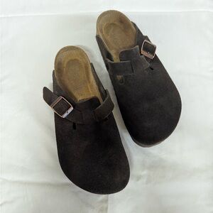 Birkenstock Women's Boston Clog - Brown